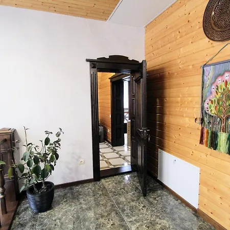бесаги Apartment *