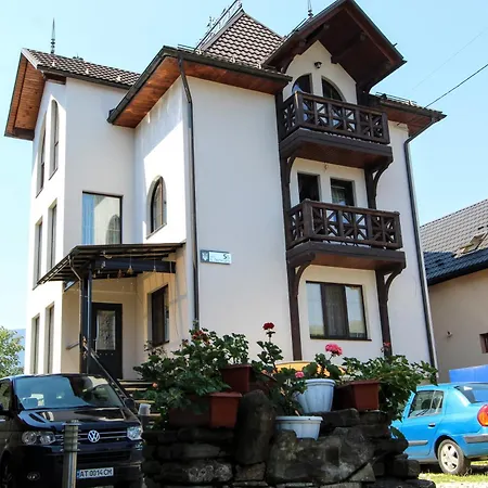 бесаги Apartment *